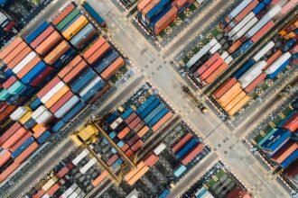 Strategies for Mitigating Risk in U.S. Logistics Investments