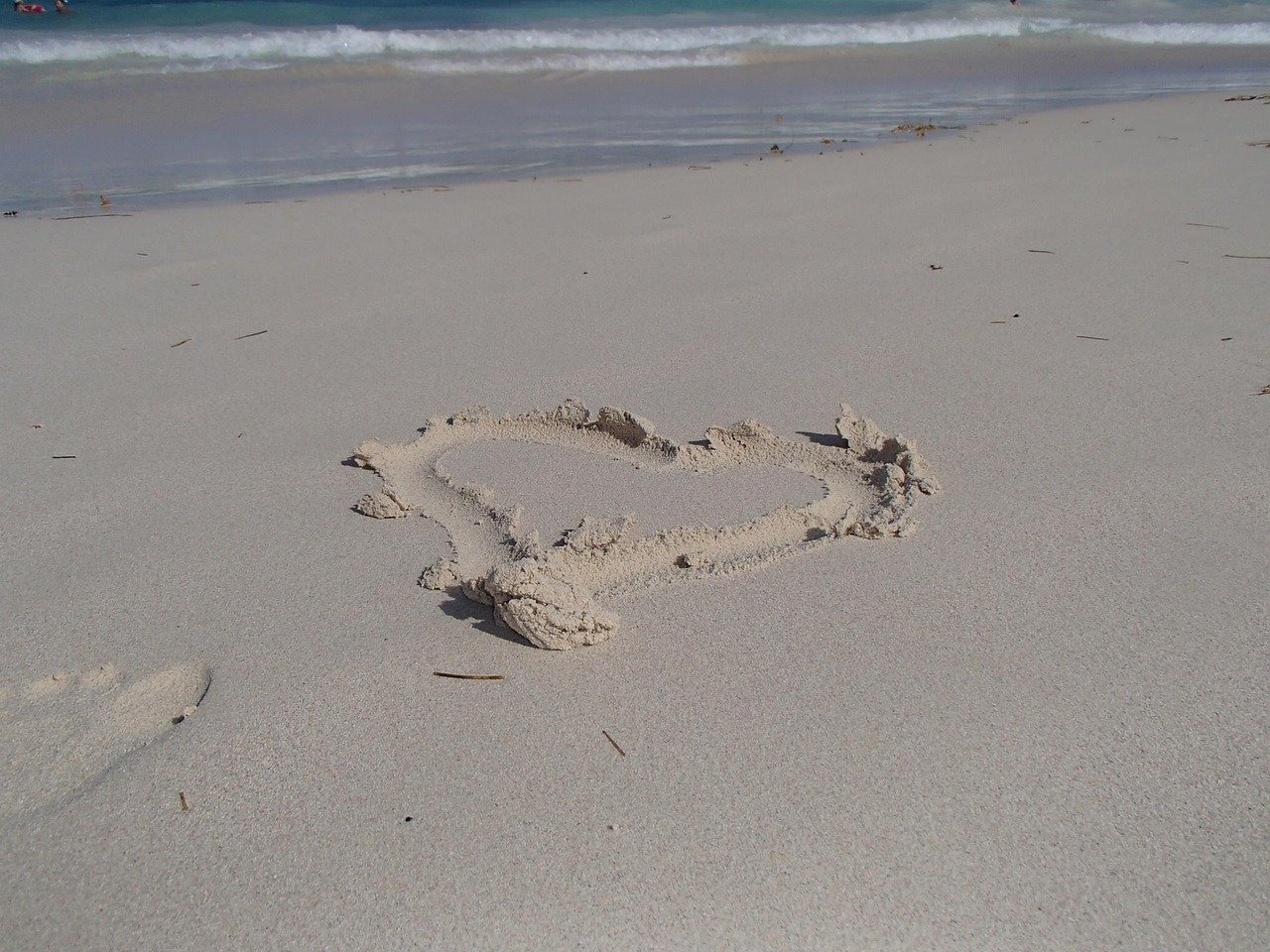 Crafting Community: How U.S. Islands Foster Close-Knit Neighborhoods