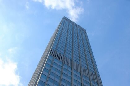 Key Commercial Property Acquired in Thriving Urban Area