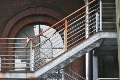 The Rise of Last-Mile Logistics Hubs in Urban Areas