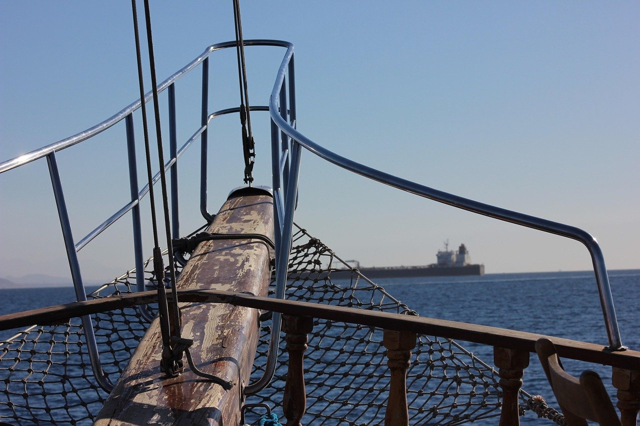 Supply Chain Dynamics: The Rise of Logistics Hubs in America's Heartland