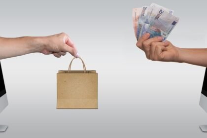 Comprehensive Guide to Buying Your First Home in America