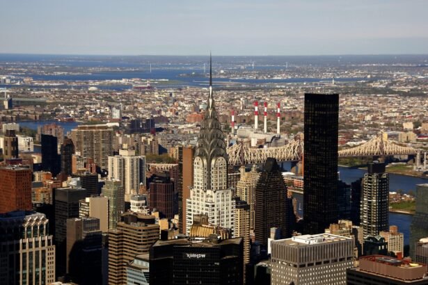 The impact of interest rates on corporate real estate investments