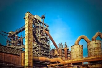 Key Factors Driving Industrial Property Investment in Manufacturing Hubs