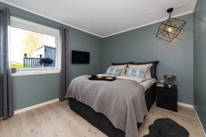 Luxury Celebrity Estates: A Look Inside the Most Expensive Homes in Hollywood