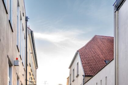 Navigating Zoning Laws: Challenges Facing New Housing Developments