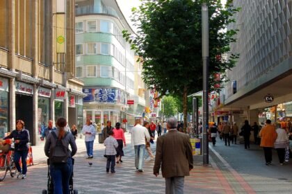 Manufacturing Resurgence: Industrial Property Trends Post-Pandemic