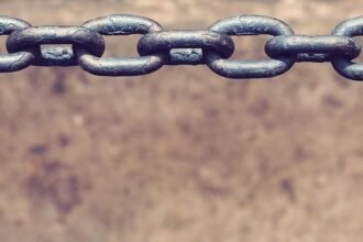 Identifying Key Supply Chain Trends Affecting US Logistics Facilities