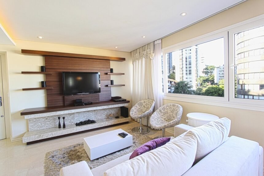 The Role of Technology in City Living: Smart Homes in Urban Rentals