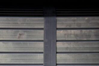 Insights in E-commerce: Understanding Consumer Behavior