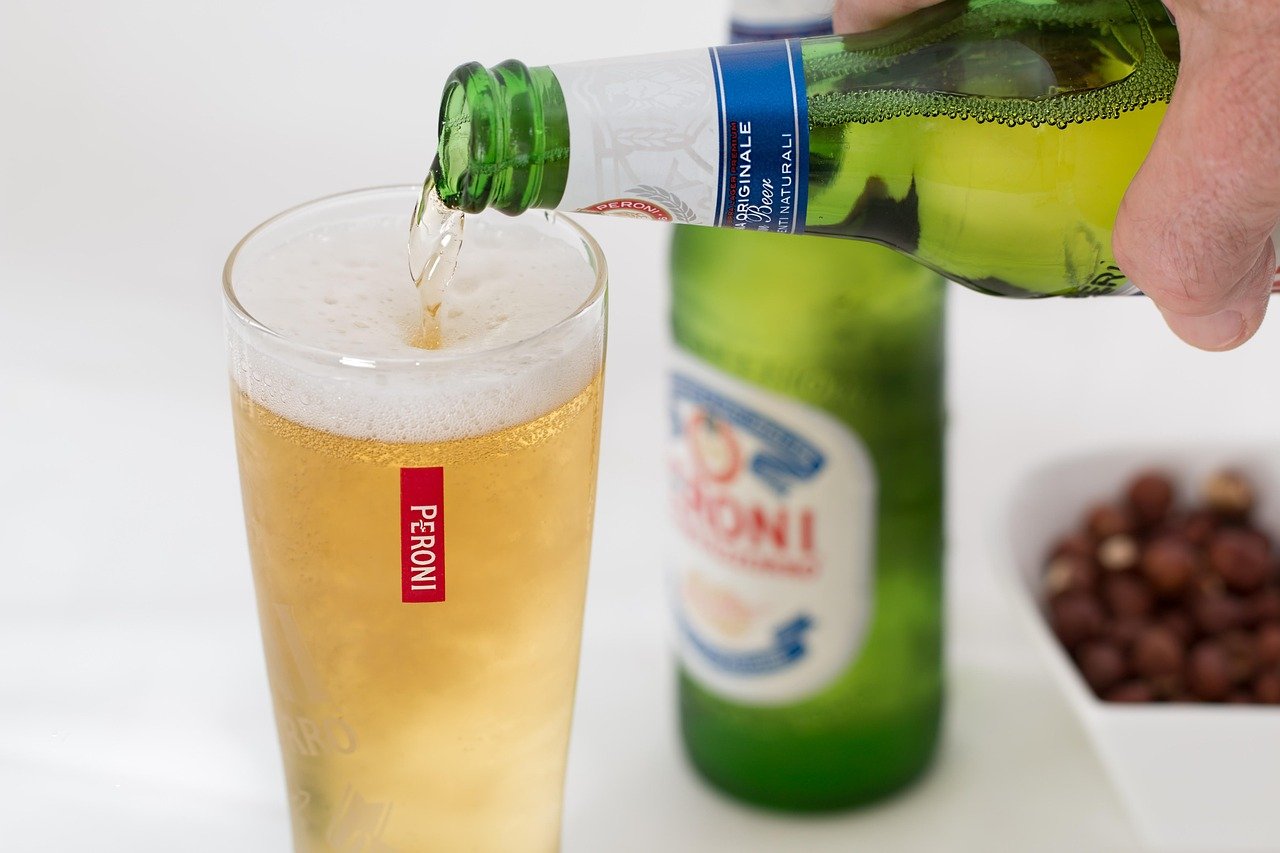 Insights into Buyer Behavior in the American Hospitality Property Market