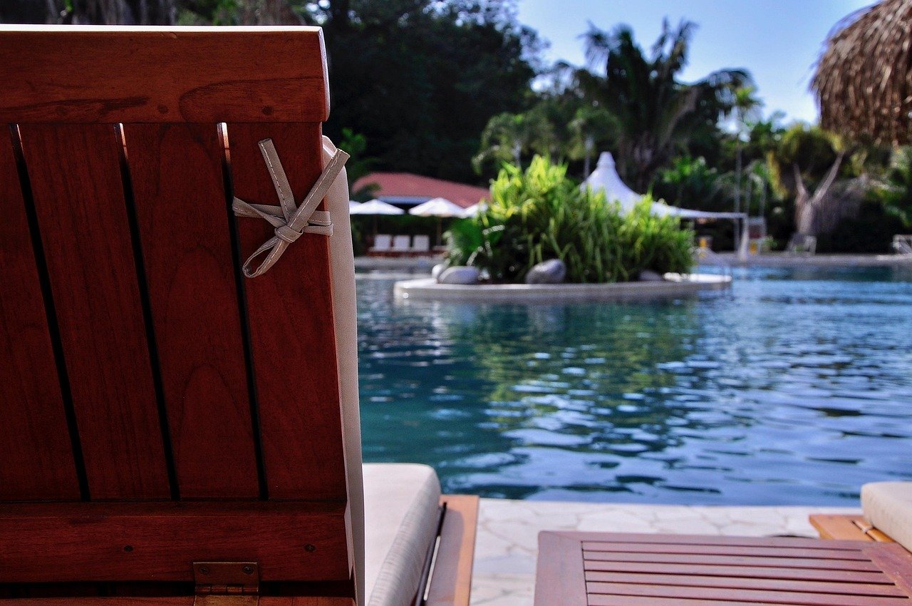 Bohemian Vibes: The Unique Arts Scene in America’s Island Communities