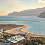 The Shift Towards Smart Homes: Luxury Market Trends and Innovations