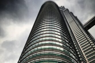 Major Property Deal Signals Growing Investor Confidence in Office Real Estate