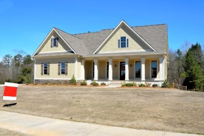 Understanding Closing Costs: A Buyer’s Guide in the U.S.