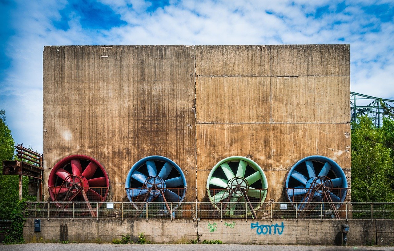 How Urban Warehouses Are Shaping the Logistics Landscape in Major Cities