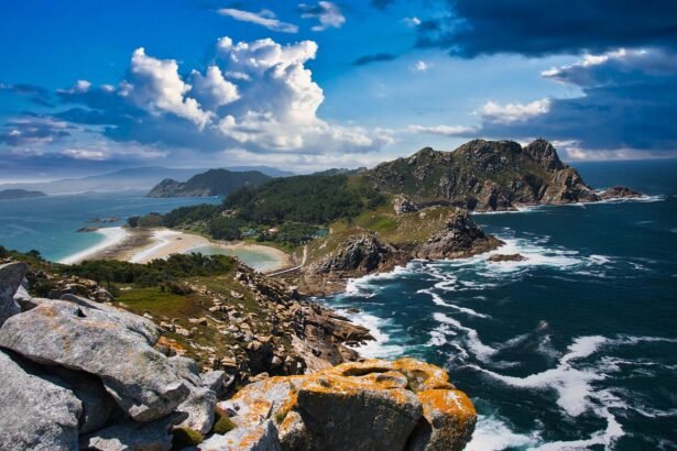 The Symbiotic Relationship Between Tourism and Island Real Estate Growth