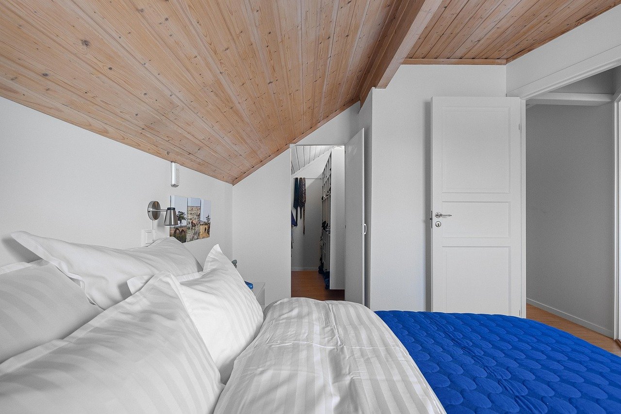 Jennifer Aniston Lists Her Iconic Beverly Hills Home for $42 Million