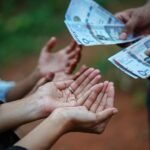 Seasonal Selling: Timing Your Sale for Maximum Impact