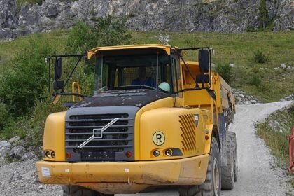 Innovations in Retail Design: Creating Engaging Shopping Experiences