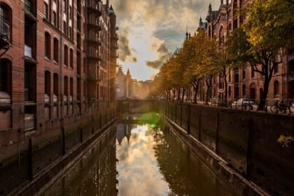 Navigating Zoning Laws and Regulations for American Warehousing Development