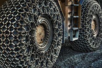 The Relationship Between Supply Chain Challenges and Warehouse Real Estate Prices