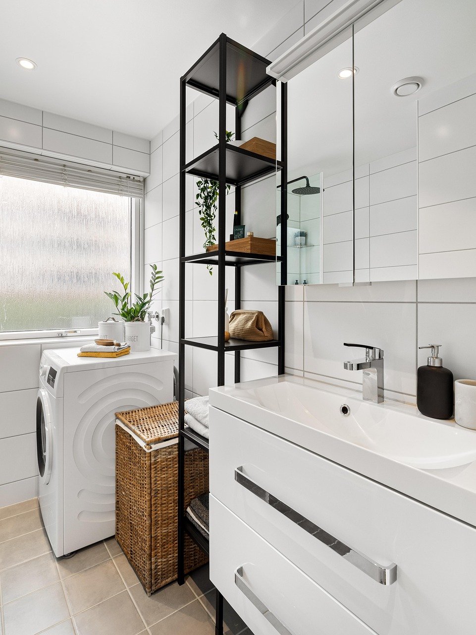 The Ultimate Celebrity Getaway: Inside Taylor Swift's Lavish New York Penthouse