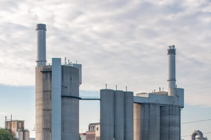 Navigating the Challenges of Automated Logistics Facilities