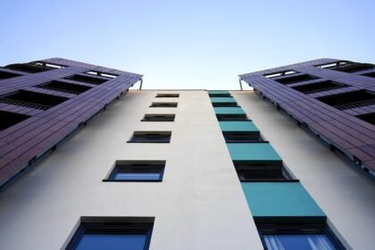 Exploring the Secrets of High-End Residential Market Trends