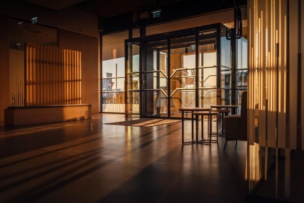 Shopping Centers Adapt: Integrating E-Commerce Strategies for Success