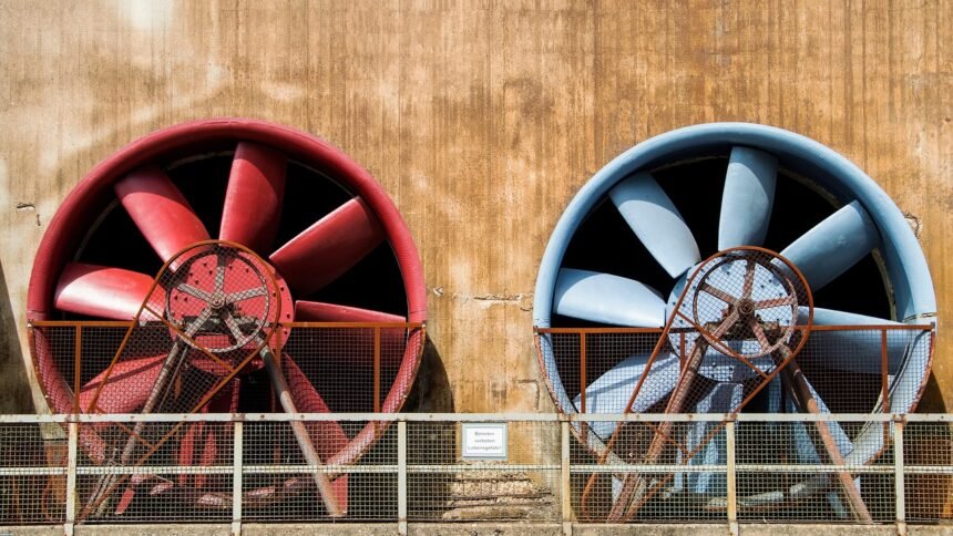 Robotic Innovations Revolutionizing Industrial Warehousing