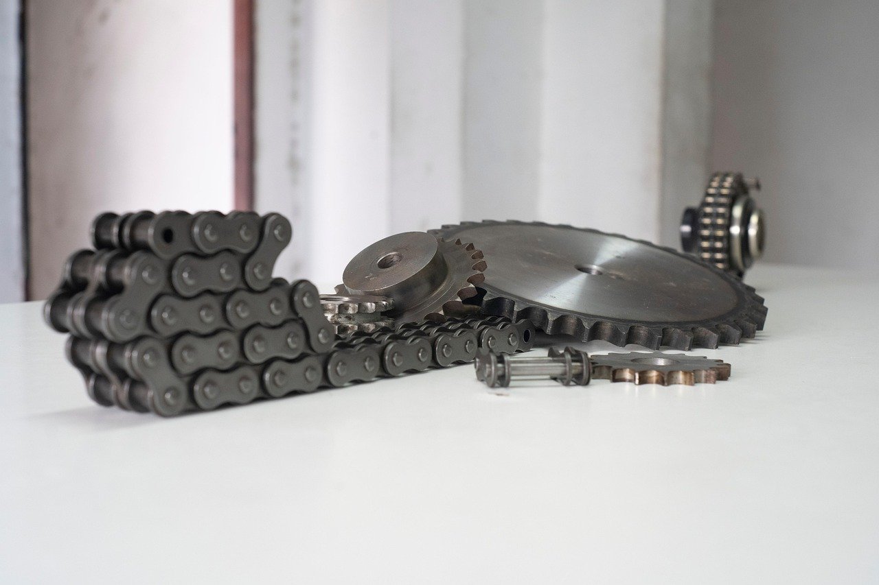 The Impact of E-Commerce on Supply Chain Property Efficiency