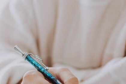 How Hybrid Work Models are Reshaping Office Space Requirements