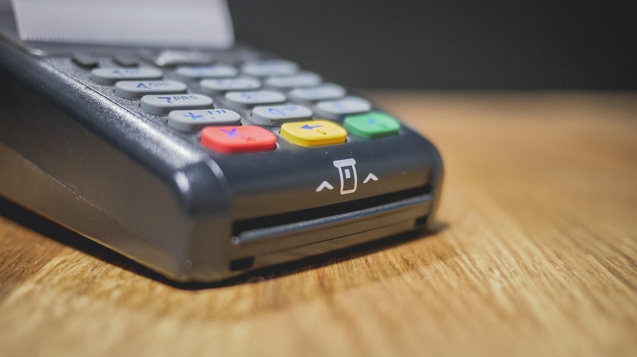 Understanding Closing Costs in American Real Estate