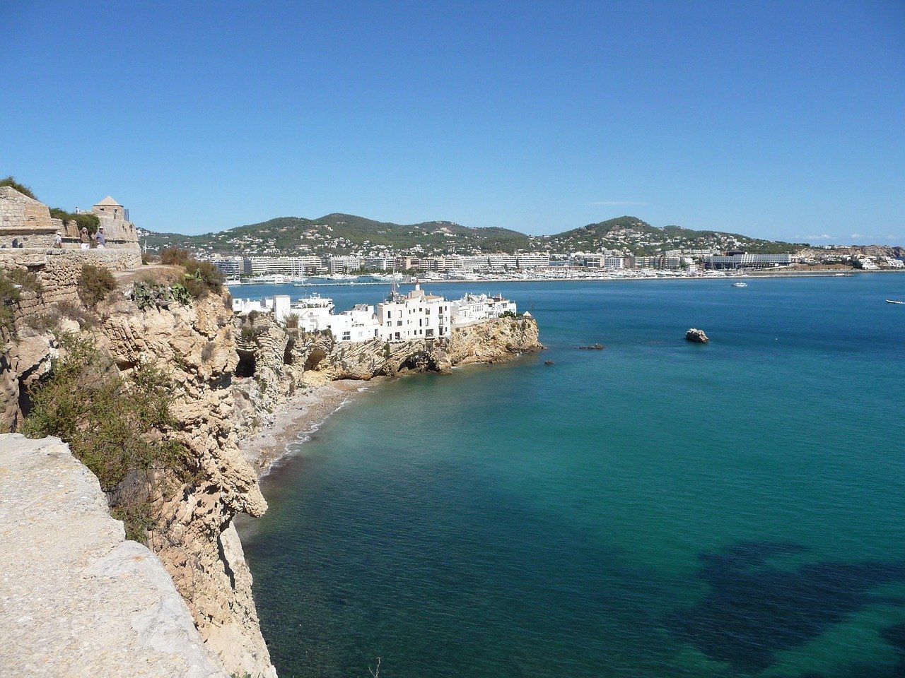 Breaking Ground: Innovative Construction Projects on American Islands