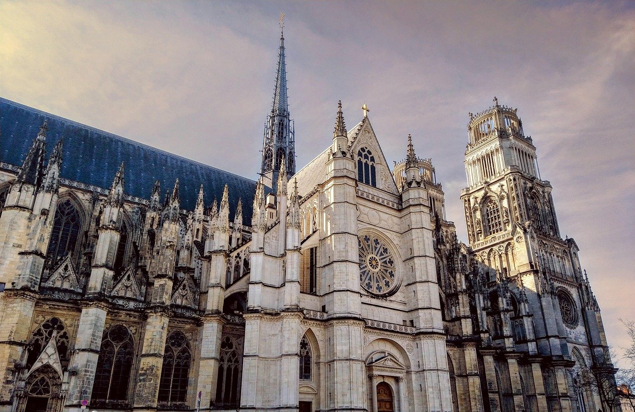 Adaptive Reuse: Transforming Old Buildings into Modern Residences