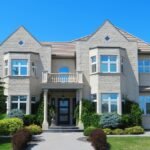 Exploring Florida's Luxury Oceanfront Properties: Market Trends