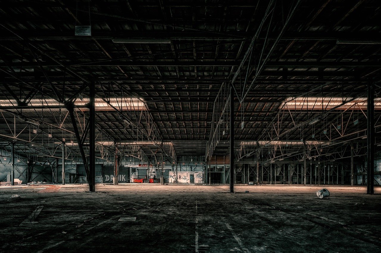 Logistics Challenges in American Warehouse Developments: A 2023 Perspective