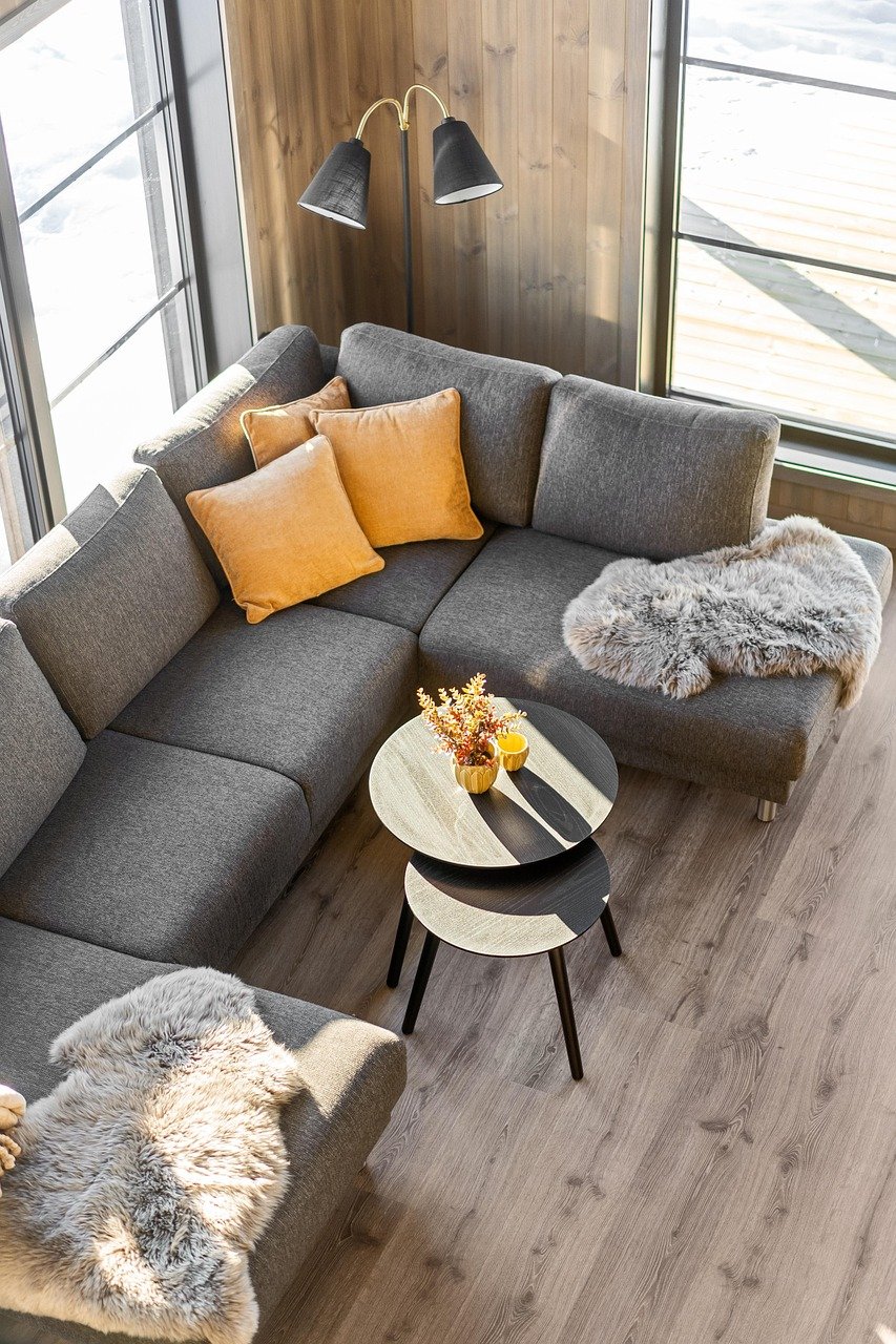Navigating America’s Luxury Market: Tips for Discerning Buyers