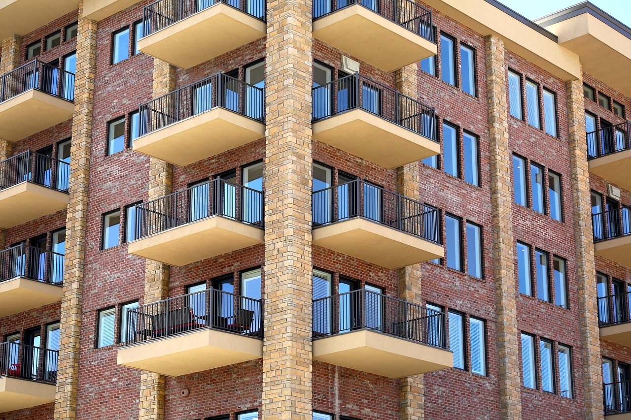 Price Increases in Apartment Rentals: Analyzing Major US Markets