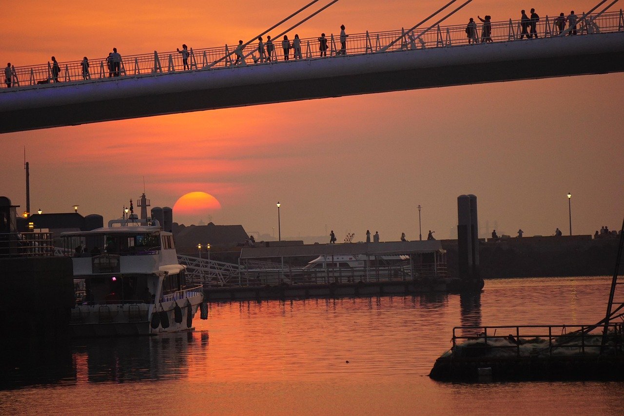 Island Vibes: Spotlight on New Properties and Local Experiences