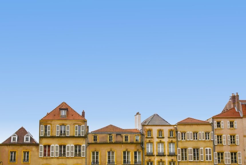 Building for the Future: Resilient Homes in Climate-Prone Areas