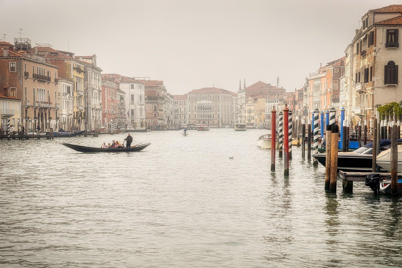 American Islands: Emerging Trends in Construction Projects