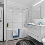 Jennifer Aniston's Chic New Home: A Deep Dive Into Her Modern Design Choices