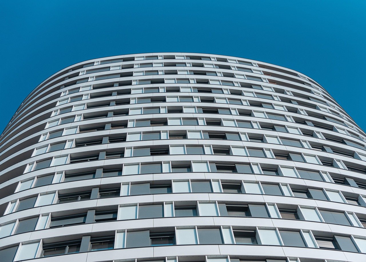 How Technology is Transforming the US Commercial Real Estate Landscape
