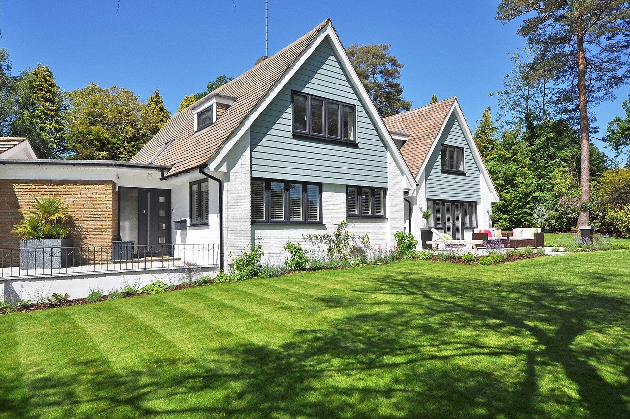 Luxury Real Estate Trends in California: A Comprehensive Overview
