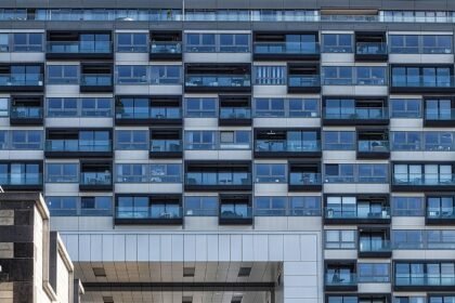 Exploring the Growth of Last-Mile Fulfillment Centers in Urban Retail Spaces