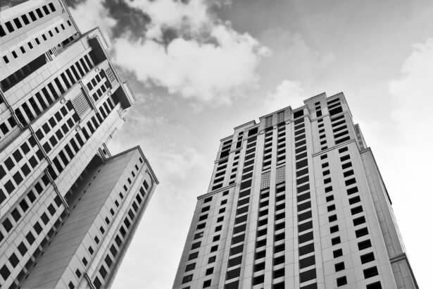 Retail Space Redefinition: Blending Experience and E-Commerce