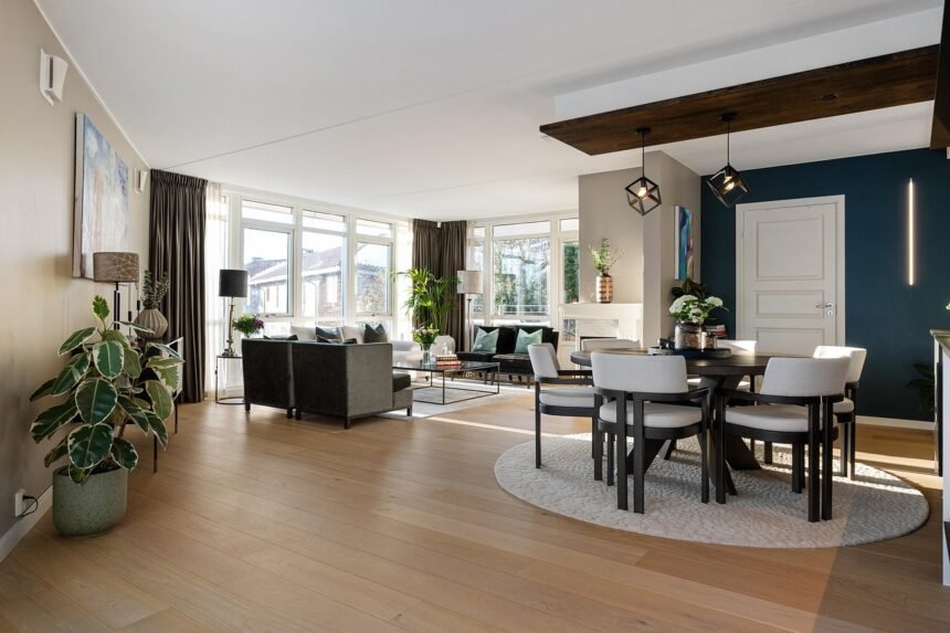 California vs. New York: A Comparative Look at Luxury Real Estate Trends