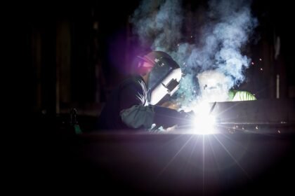 The Impact of Automation on Warehouse Operations and Logistics